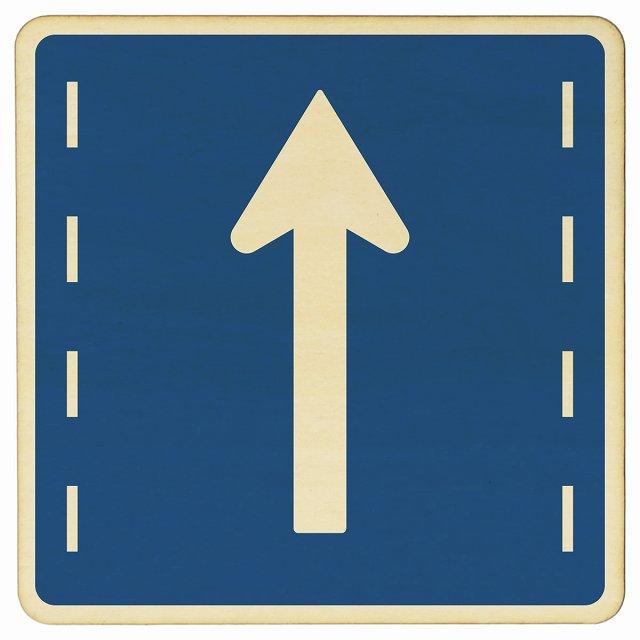 道路標識 進行方向別通行区分 直進ライン 木製プレート 14x14cm