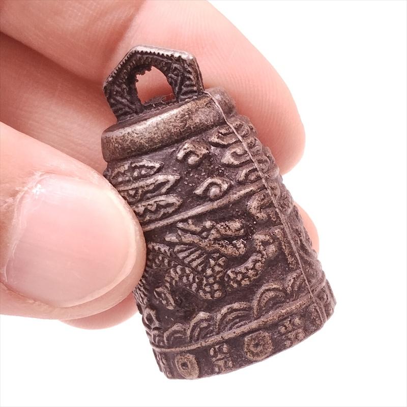 鈴 すず 合金製 322 龍鈴 直径約2.3cm 装飾用 1個 : 中国雑貨 華