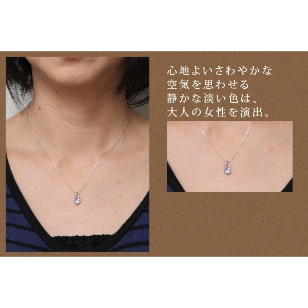ネックレス me on... K18ホワイトゴールド・ハートシェイプカットタンザナイト 天然ダイヤモンド・デザインネックレスの画像