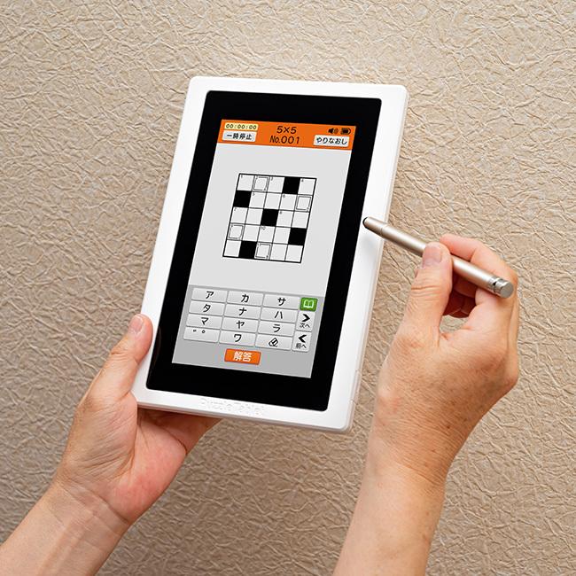 いつでも脳トレ パズルタブレット 脳トレ ゲーム 問題 クイズ 難易度 高齢者 ナンプレ クロスワード 数字 端末 1 2w Ai719 雑貨のねこや 通販 Yahoo ショッピング