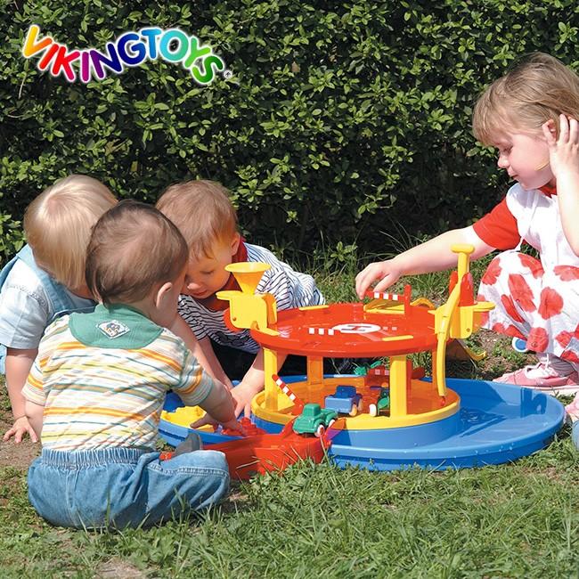 VIKINGTOYS バイキングトイズ ビュッフェシティ アクアパーキング 156168(1歳 御坊っちゃん 遊び道具 船 小船 水遊び) 即納