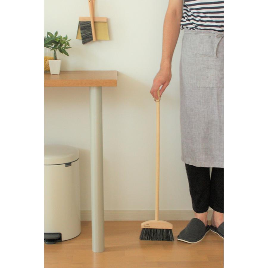 Reszta レシュタ ブルームセットs 3p ほうき ちりとり セット 卓上ほうき 玄関 箒 チリトリ おしゃれ 室内 掃除 即納 Re192 雑貨のねこや 通販 Yahoo ショッピング