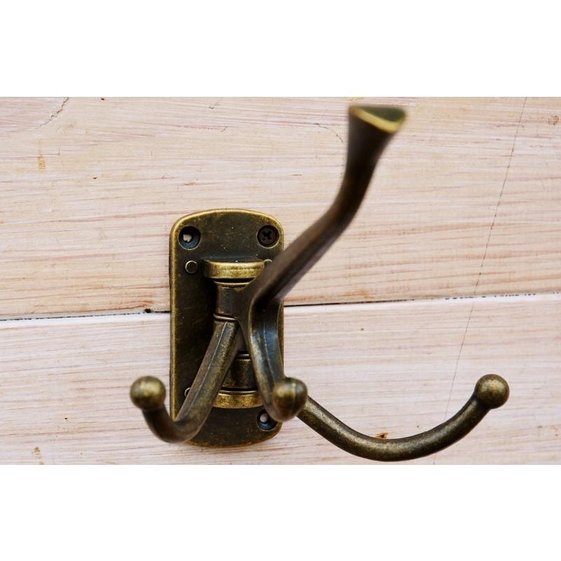 フック 左右にスイング 3 アイアンフック アンティークフック 62151