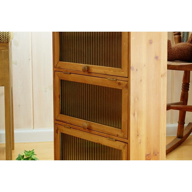 3枚扉のキャビネットブランスリードアキャビネットCOVENT GARDEN