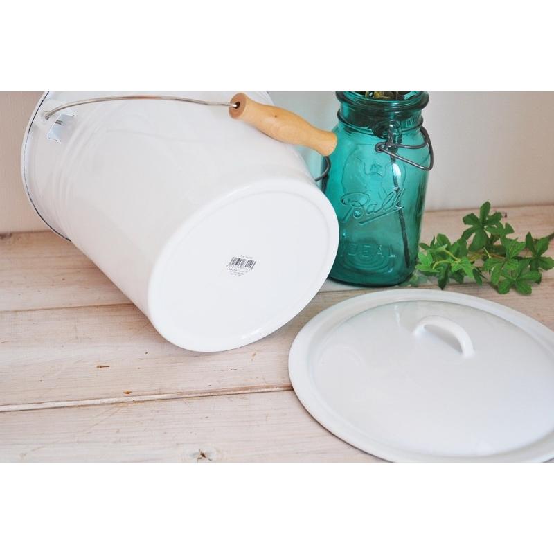 ホーローホワイトバケツ フタ付き ホーロー雑貨 ホーロー ふた付きバケツ ホワイト | 雑貨屋カンフィ