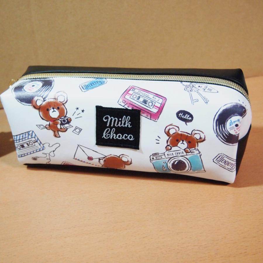くまちょこ　筆箱 ミルクチョコシリーズ ペンポーチ（クマ/カメラ）24317/ホワイト