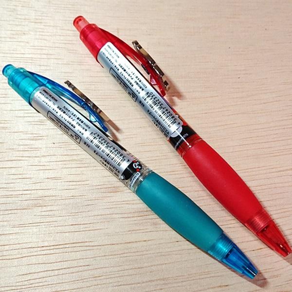 くまモン マスコット付きシャープペンシル2本セット（レッド/ブルー