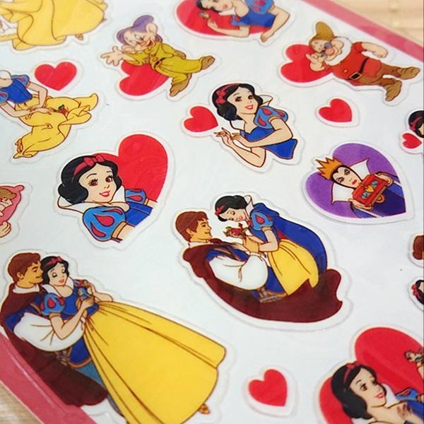 Disney ディズニー（白雪姫） ハートステッカー シール 62387