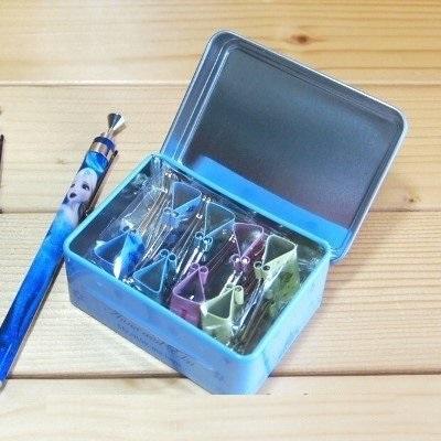 ペンケースと文房具セット アナと雪の女王 文具セット（ペンケース+付箋+缶入りクリップ+筆記具