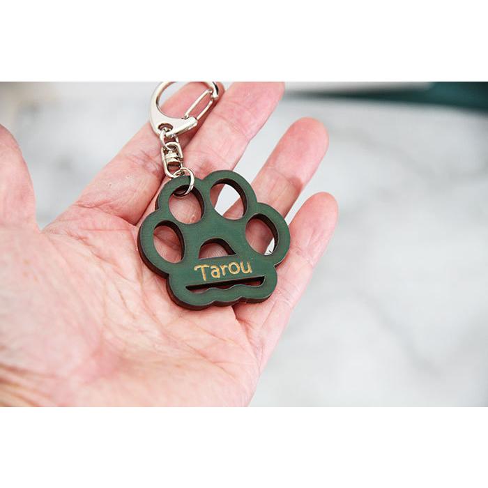 肉球型 木製 名入れ オリジナルキーホルダー レーザー加工 プレゼント