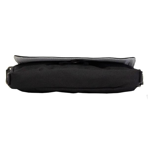 バッグ Carhartt（カーハート） 並行輸入品 WOMEN'S ESSENTIALS POUCH