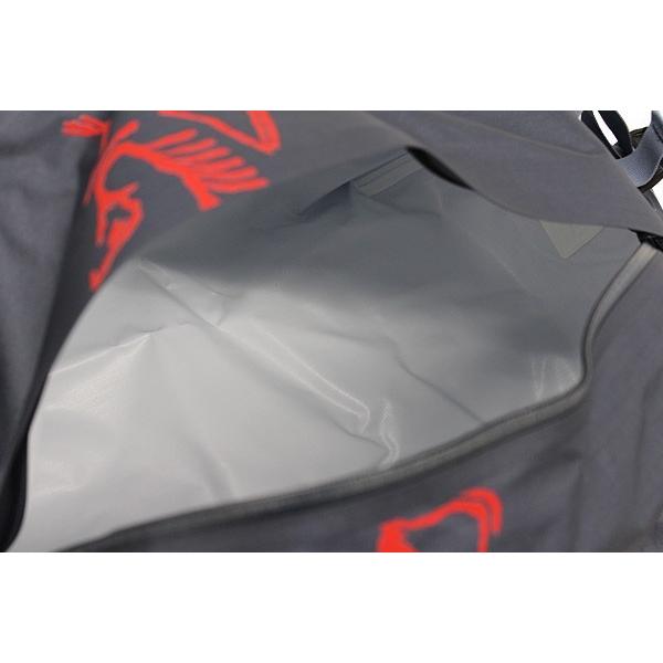 ARC'TERYX ARCTERYX アークテリクス Carrier Duffel 50 キャリアダッフル 16198 GUNMETAL ダッフルバッグ ボストン カバン 鞄 メンズ レディース ガンメタル｜zakka-tokia｜03