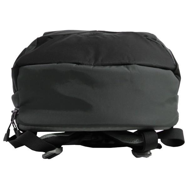 GREGORY BORDER 25L リュック 1_F23_Border25_CoyoteMidnight_