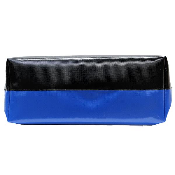 ぴ*ー様 美品MARNI ブルー＆ブラック Tribecaショッピングバッグ ぴ*ー様 美品MARNI ブルー＆ブラック Tribecaショッピングバッグ