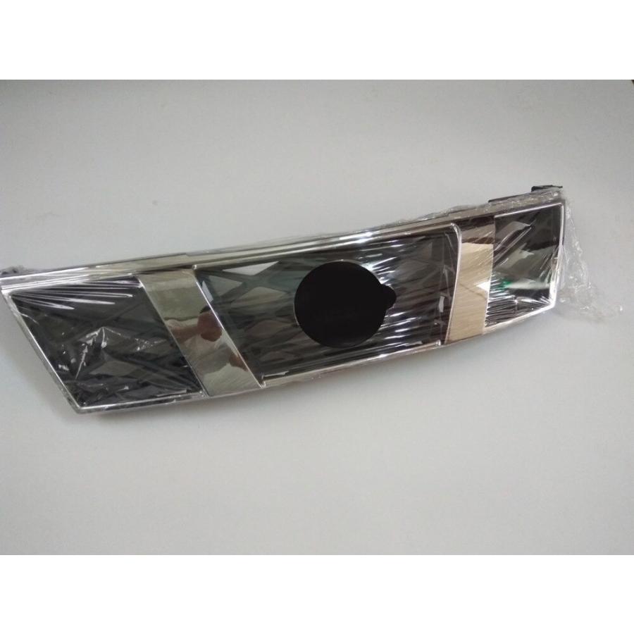 日産 エクストレイル T31前期型用(2007〜2010年式）ユーロタイプグリル OEM品