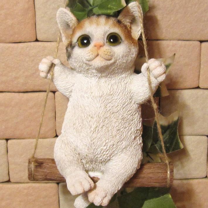 リアルなかわいい猫の置物 オレンジと白　最終値下げ リアル 猫おきもの ミニチュア 本物そっくり 猫の置物 白猫