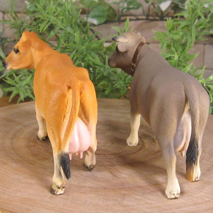 置物 動物 可愛い ウシの置物 リアルな 牛2タイプ 2点セット B