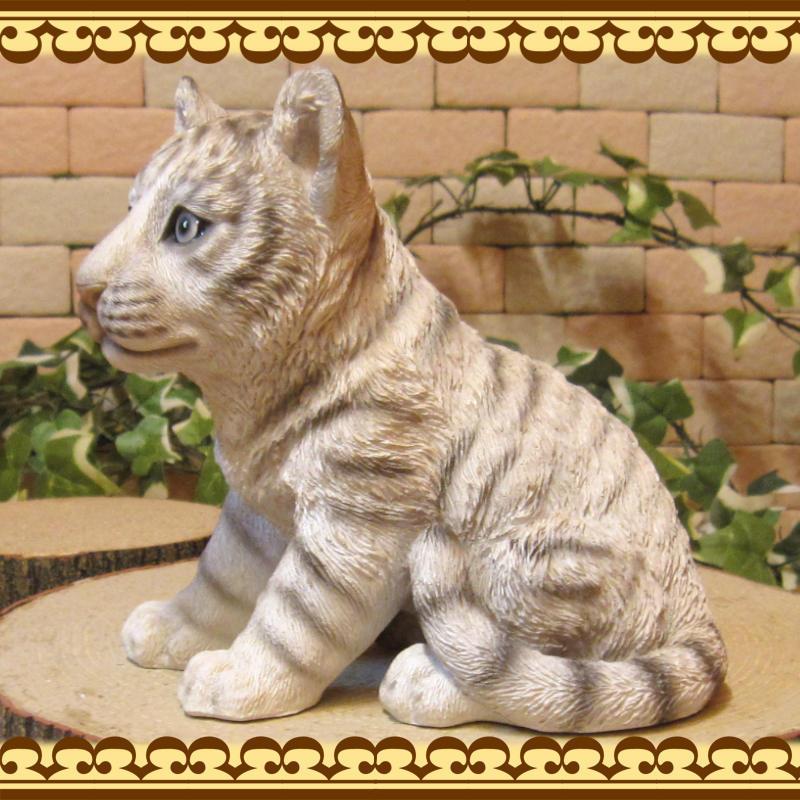 置物 動物 可愛い リアルな虎の置物 ベビーホワイトタイガー 置物 動物 可愛い リアルな虎の置物 ベビーホワイトタイガー