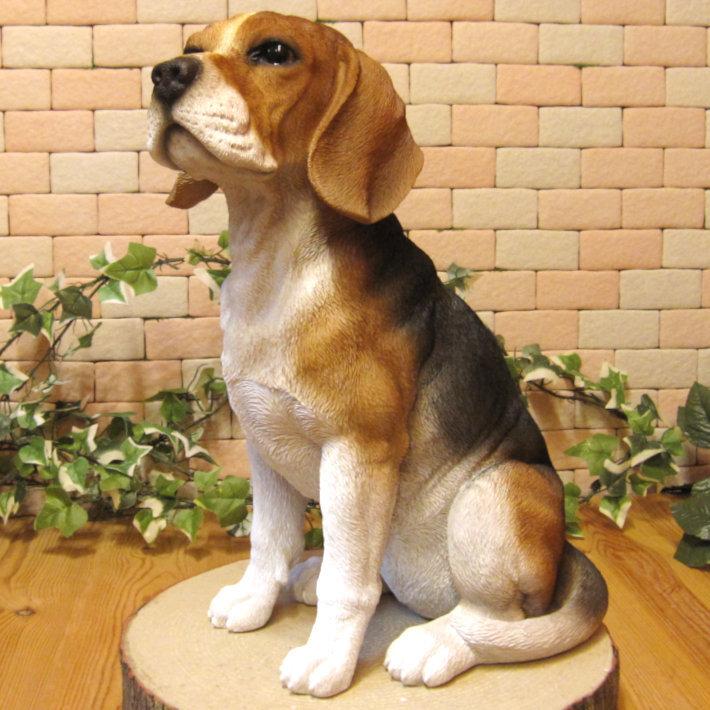 置物 動物 可愛い 犬の置物 ビーグル リアル お座り 成犬ラージサイズ