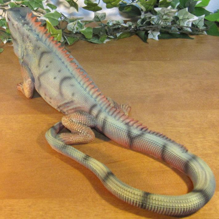 置物 動物 可愛い トカゲの置物 リアルな イグアナ ラージサイズ 爬虫類 オブジェ フィギュア ガーデニング オーナメント おすすめ