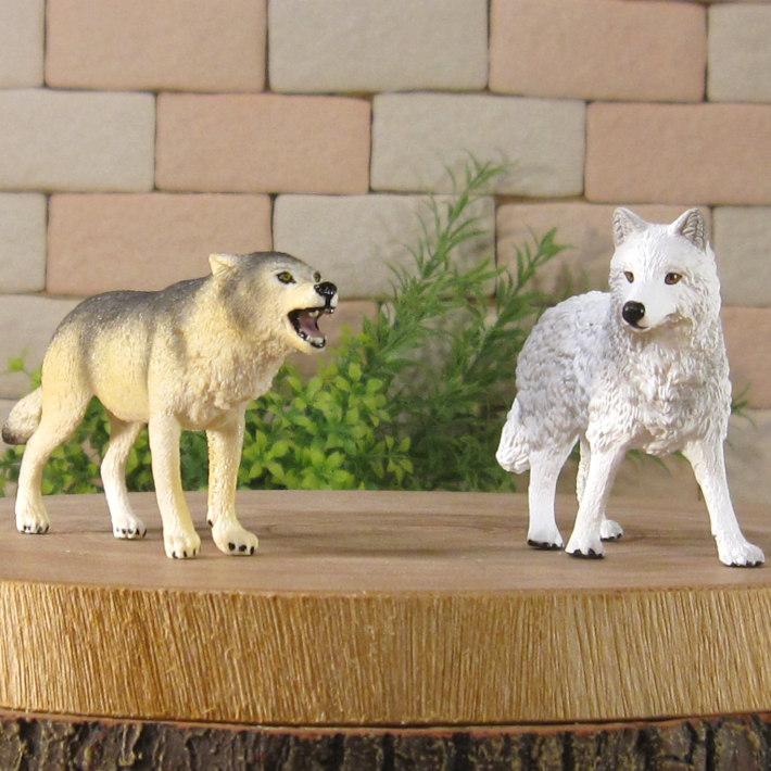 置物 動物 可愛い 狼の置物 リアルな オオカミ 2種セット 観葉植物
