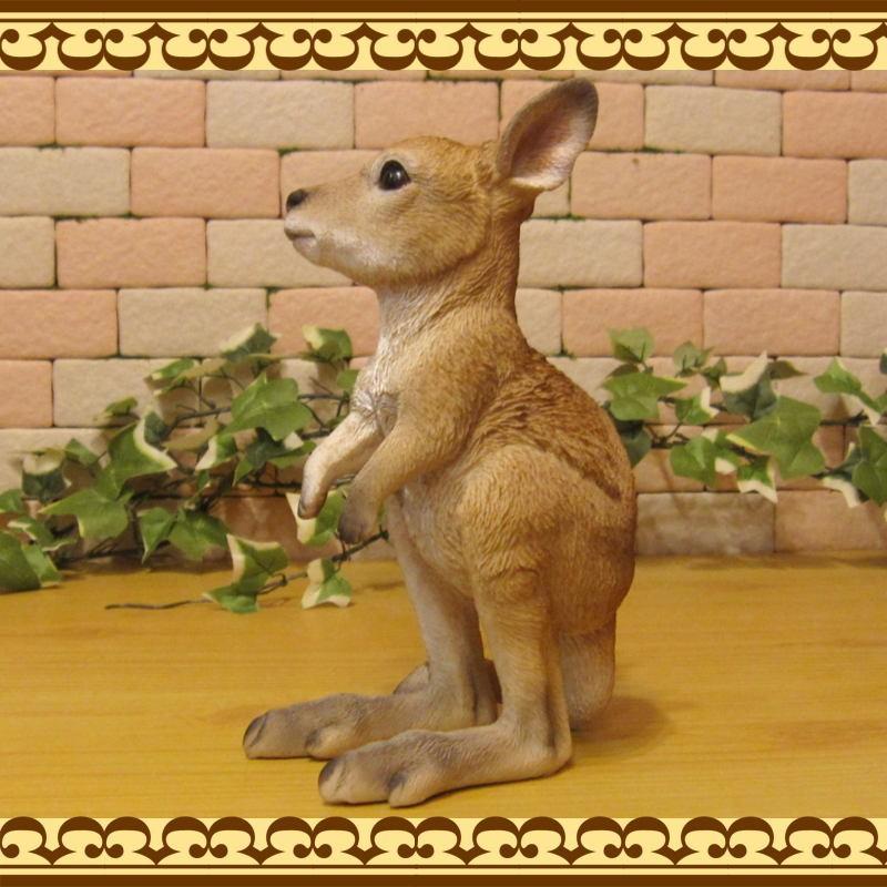 置物 動物 可愛い 動物の置物 リアルなベビーカンガルー 動物の