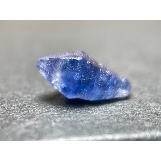 サファイア サファイアクリスタルコランダム 天然原石 ブルー