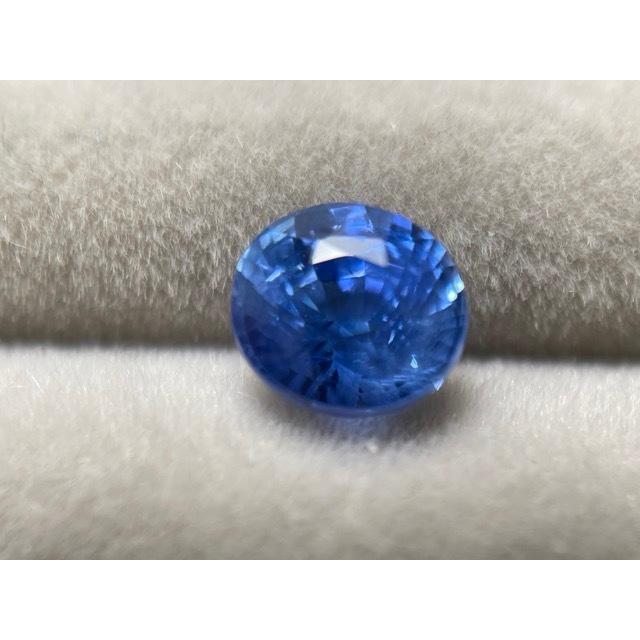 サファイアルース ブルーサファイア1.18カラットのオーバル