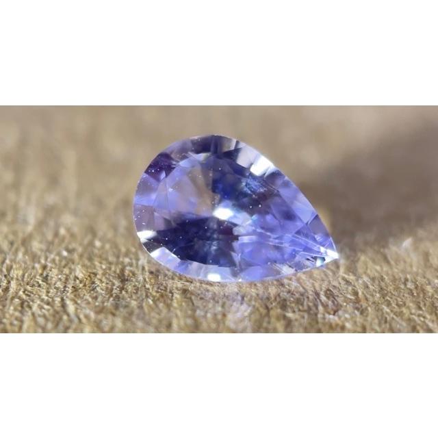 サファイアルース ラベンダーサファイア非加熱0.58カラットの