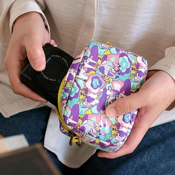 デジカメケース Spia スピーア デジタルカメラケース ポーチ 小物入れ スピア 化粧ポーチ 化粧品 収納 カメラ カメラケース かわいい おしゃれ 330 雑貨ショップドットコム 通販 Yahoo ショッピング