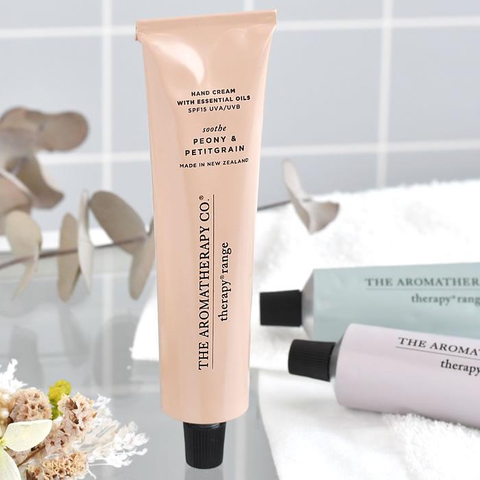 doTERRA Malama エッセンシャルオイル バスバー ハンドクリーム 冬の乾燥知らずの秘密は、 マラマハンドクリームにあり💫 冬の