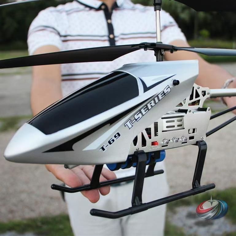 新品未使用の少し大きいヘリコプターラジコン　 飾る模型”から“飛ばす模型”へ 1/48スケール電動RCヘリ「UH-60 INCR」7