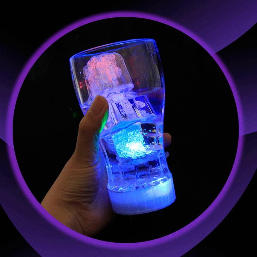 光る氷 氷型ライト キューブ アイス ライト LED センサーライト