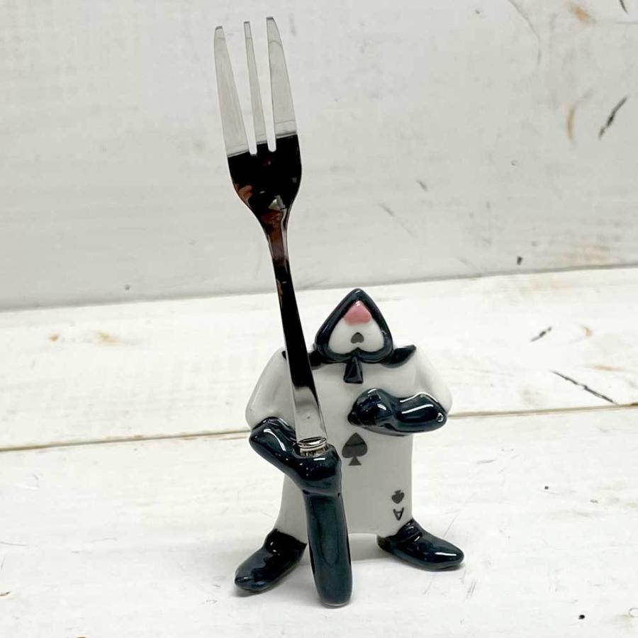 トランプ兵 立ちスプーン 立ちフォークセット 不思議な国のアリス グッズ プレゼント ディズニー スプーン フォーク カトラリーセット Fn 022 雑貨屋フリー 通販 Yahoo ショッピング