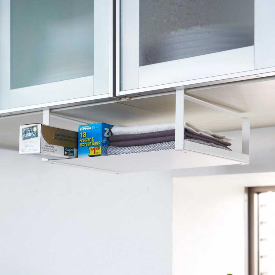 戸棚下収納ラック プレート ホワイト キッチン 収納 吊り戸棚 サランラップ収納 ラック キッチンラック Ym 2443 雑貨屋フリー 通販 Yahoo ショッピング