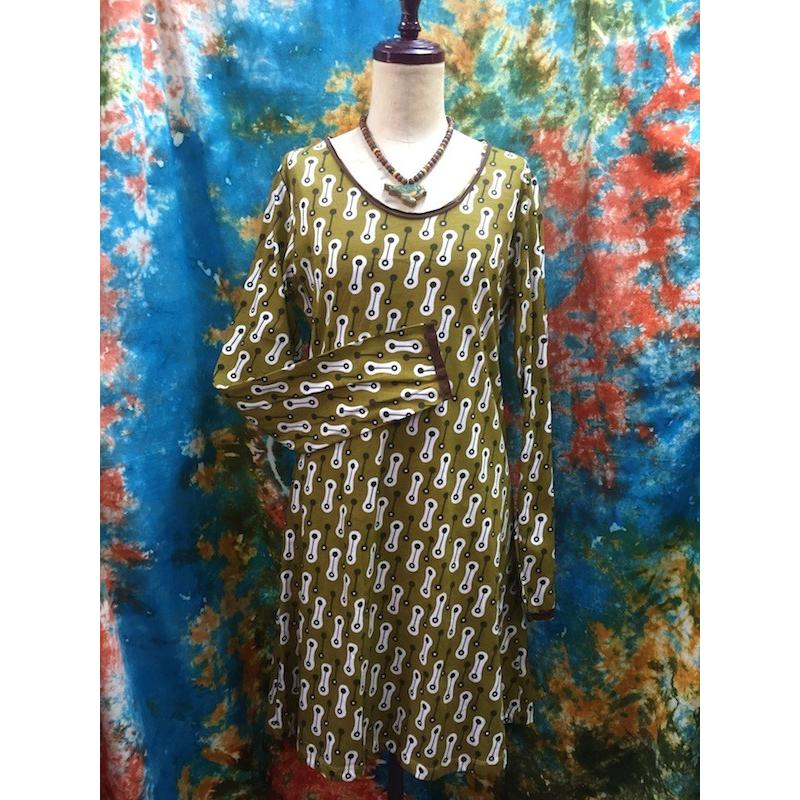 送料無料 お値下げsale カットソーチュニックワンピ エスニック アジアン カーキ オリーブグリーン 膝丈ワンピース 長袖ワンピ 袖長 切りっぱなし加工 T 4 17 エスニックzakkaya孵ヤフー店 通販 Yahoo ショッピング