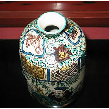 九谷焼 花瓶 陶器 古九谷人物 糠川清章(はせがわせいしょう)作 九谷焼 花瓶 陶器 古九谷人物 糠川清章(はせがわせいしょう)作