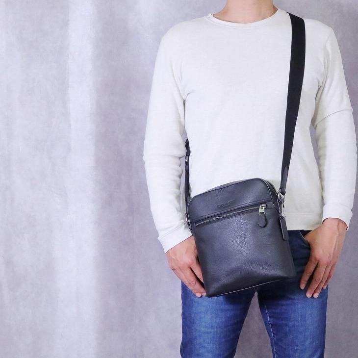 【良品】coach コーチ レザー メンズ 斜めがけ ショルダー A4 COACH 【並行輸入品】コーチ バッグ メンズ ショルダーバッグ 斜