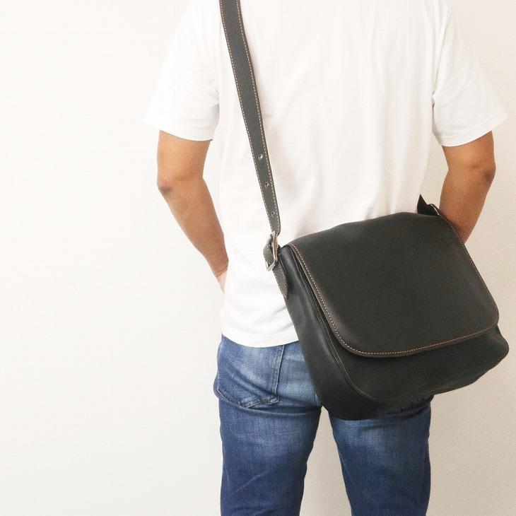 未使用級/A4収納 ○COACH コーチ ショルダーバッグ