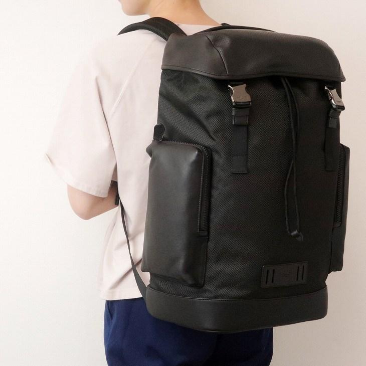 柔らかい コーチ リュック お洒落 バックパック ブラック 【新品