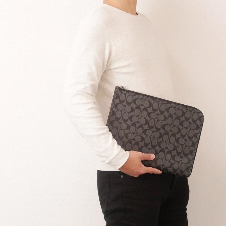 コーチ Coach バッグ セカンドバッグ クラッチバッグ ポーチ セカンドポーチ シグネチャー C3144qbchr C3144qbchr 贅沢屋 通販 Yahoo ショッピング