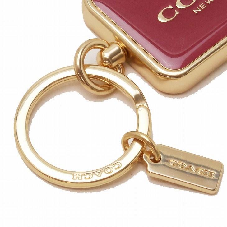 【新品】COACH ピンク レザー キーホルダー COACH コーチ バッグ パテントレザー 三日月型 カルメン ミニ