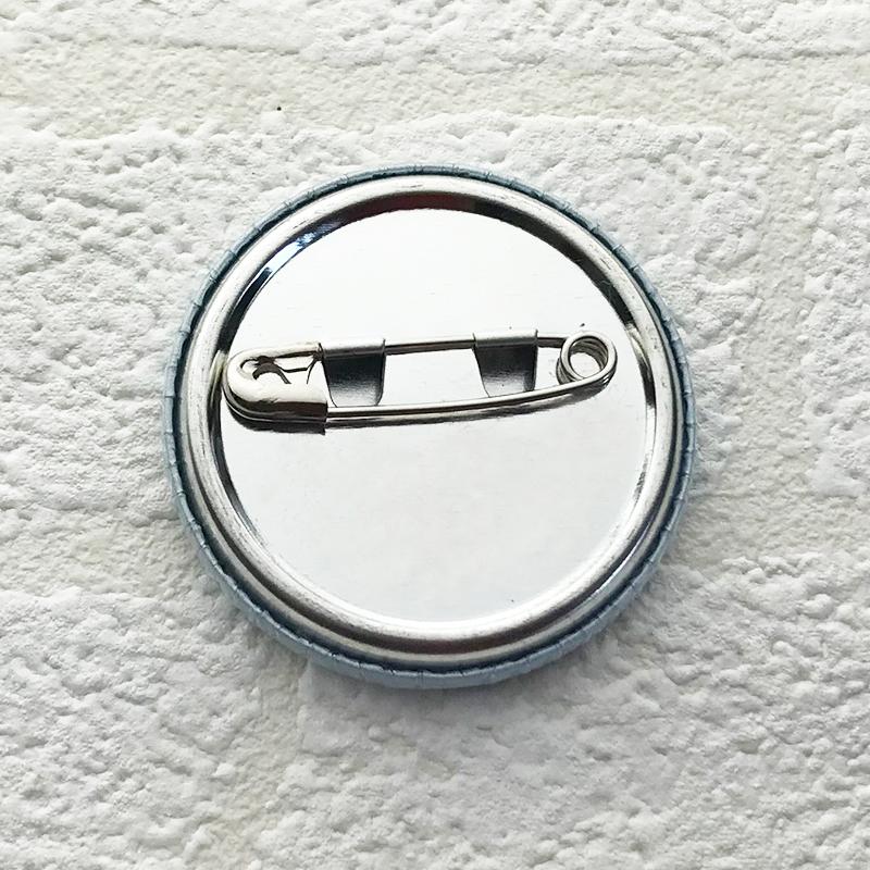 ELLY クリーナー 缶バッヂ ネーム Elly 缶バッチ