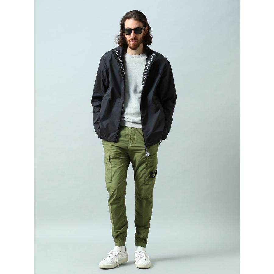 MONCLER モンクレール メンズ ナイロンジャケット ブランド ロゴ MONCLER モンクレール メンズ ナイロンジャケット ブランド ロゴ