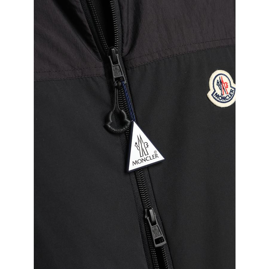 MONCLER モンクレール リップストップナイロン ロゴパッチ MONCLER モンクレール リップストップナイロン ロゴパッチ