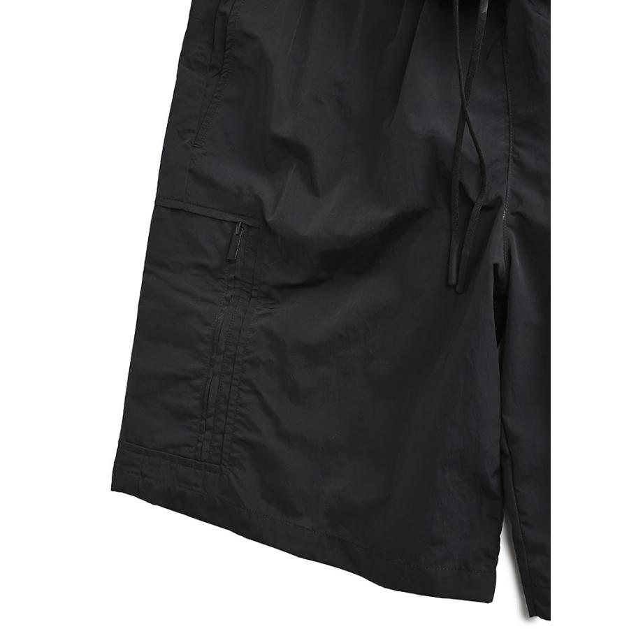 モンクレール MONCLER スイムショーツ メンズサイドポケット メッシュインナー MC2C00003597IQの画像
