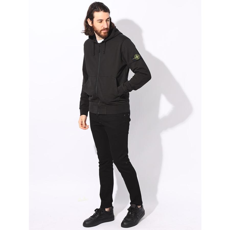 STONE ISLAND（ストーン アイランド） 裏毛 袖ロゴパッチ 無地