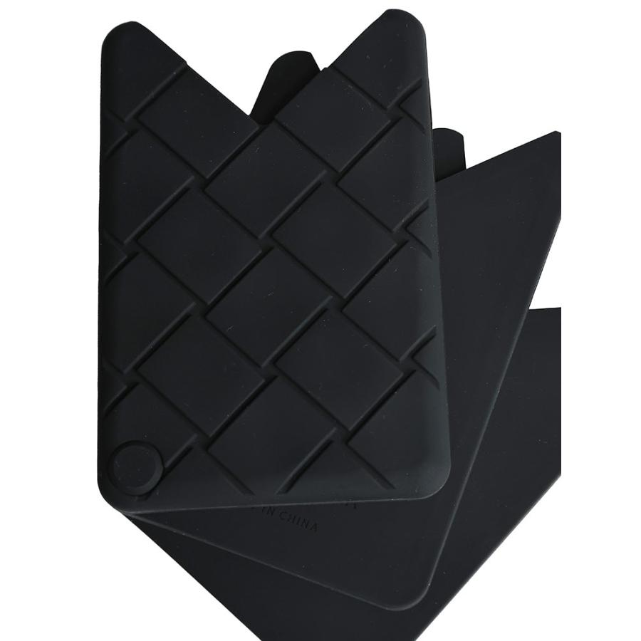 BOTTEGA VENETA（ボッテガ・ヴェネタ） ラバーシリコン Vシェイプ