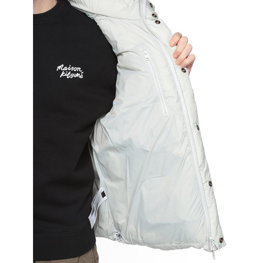 DIESEL ディーゼル フード着脱 ナイロン ロゴパッチ ダウンベスト