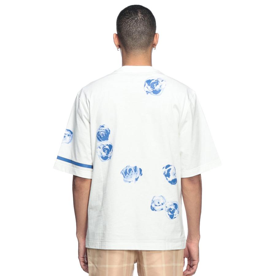 バーバリー Tシャツ メンズ BURBERRY 総柄 薔薇プリント クルーネック 半袖 コットン Tシャツ カットソー BBB8081394の画像